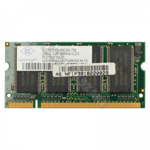 Nanya 256MB DDR 266MHz használt notebook memória