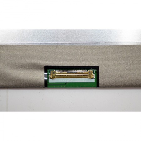 Gyári új, matt 15.6