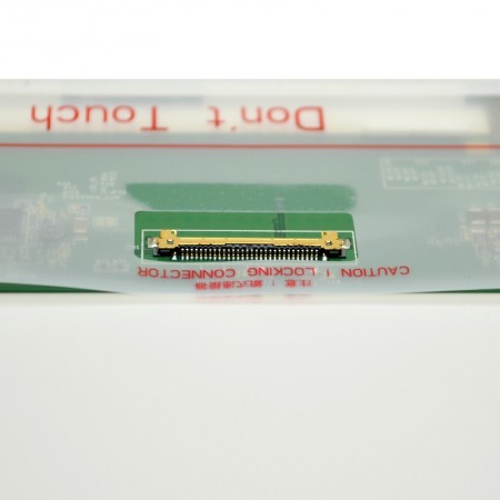 Gyári használt, fényes 17.3