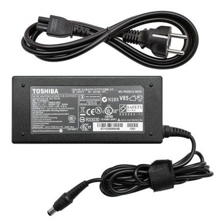 Toshiba 15V 6A (90W) gyári töltő