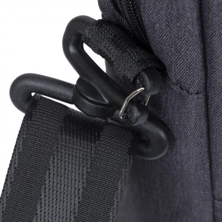 RivaCase 7730 Suzuka Notebook táska 15.6