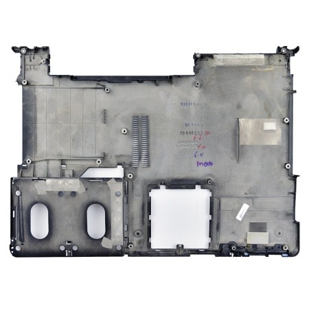 3-209-470-001 használt alsó fedél