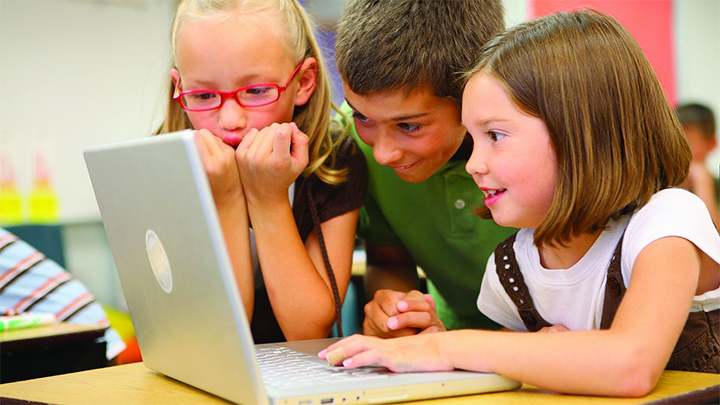 Tippek-trükkök: Így állítsd be gyermeked első számítógépét