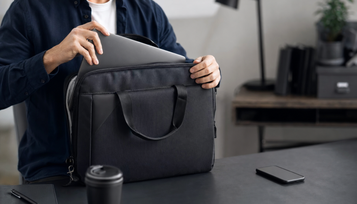 Férfi laptop táska
